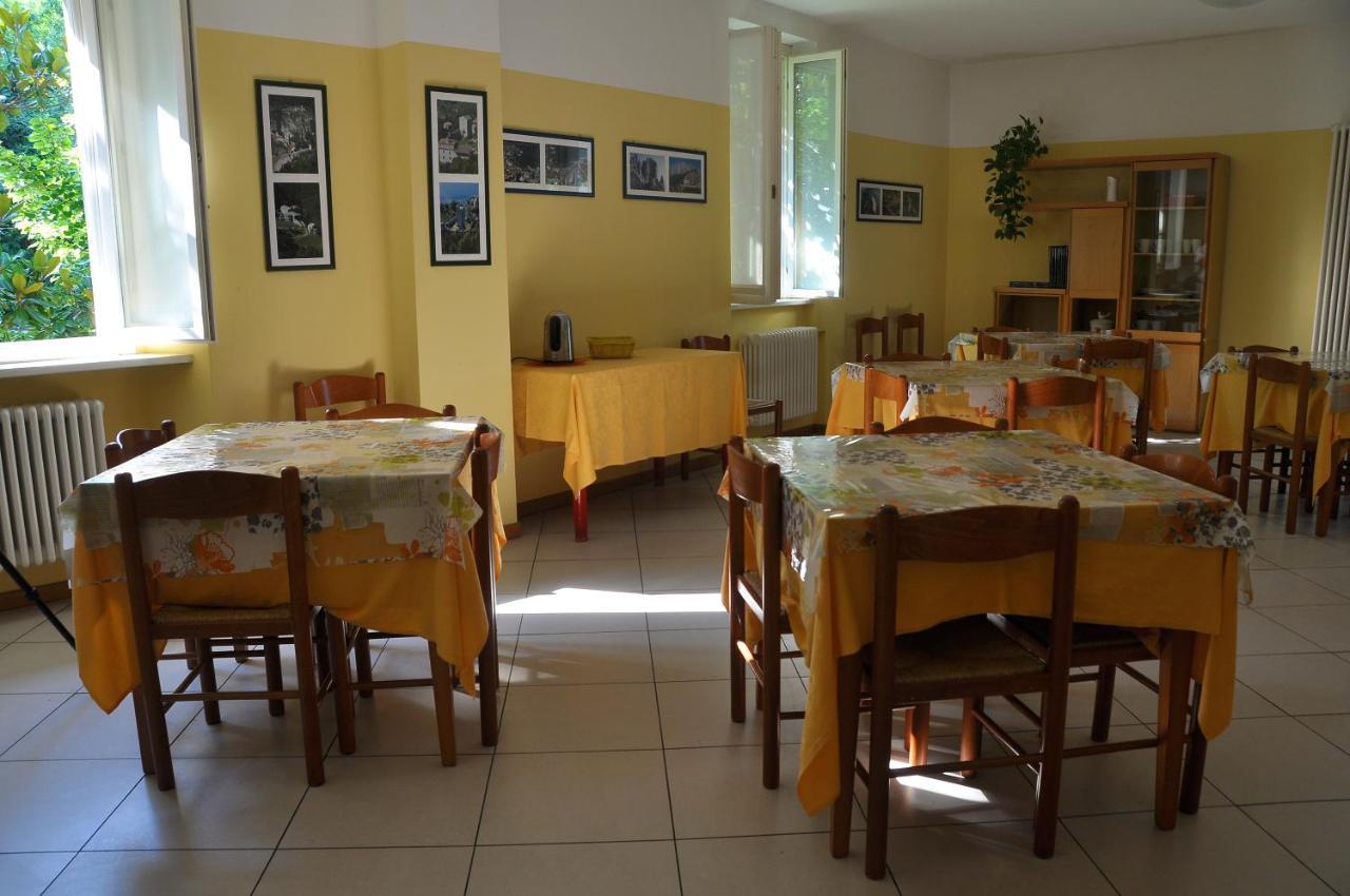 Ostello Residenza Molinatto Oggiono Екстериор снимка